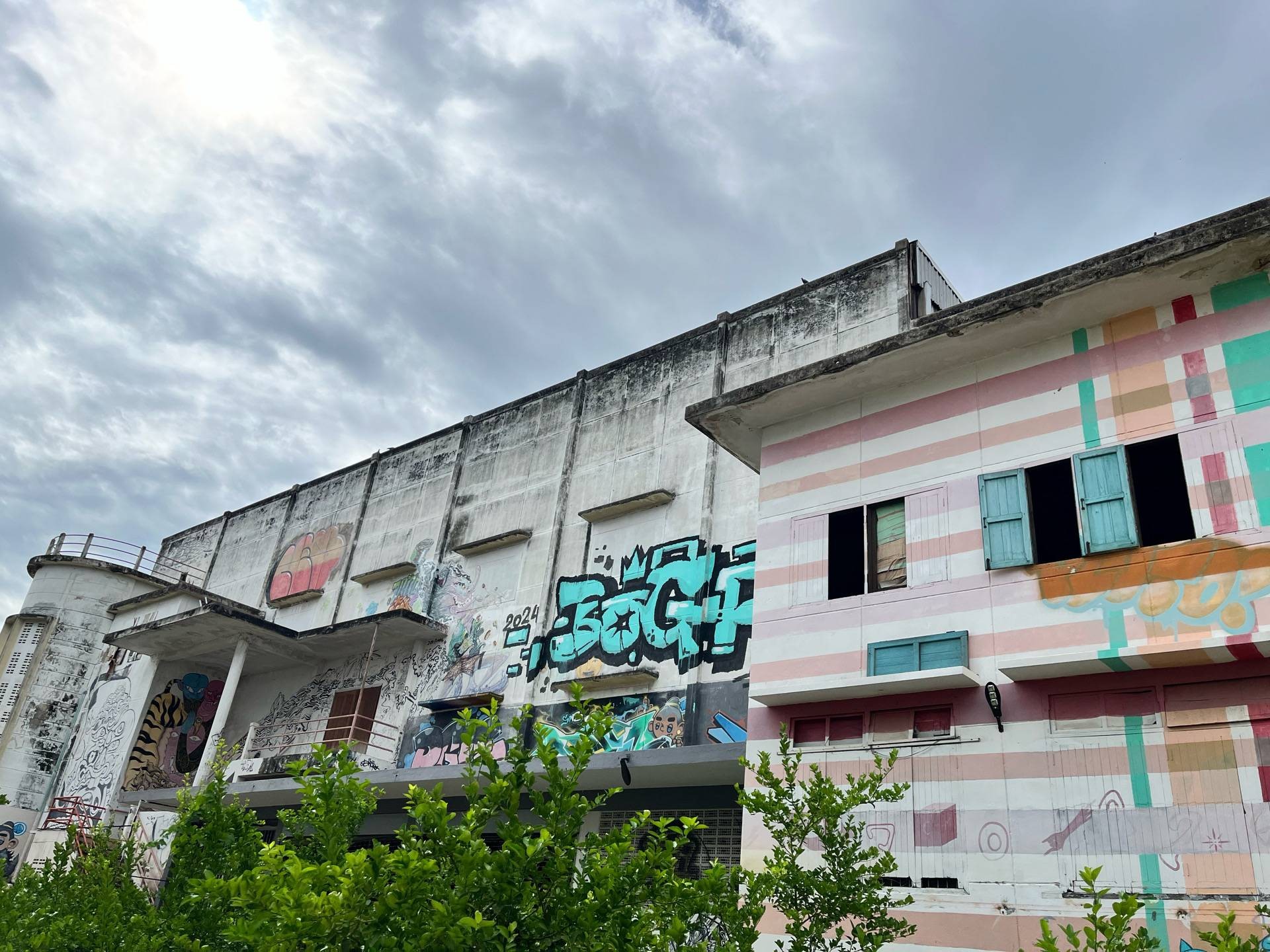 สตรีทอาร์ทบ้านโป่ง