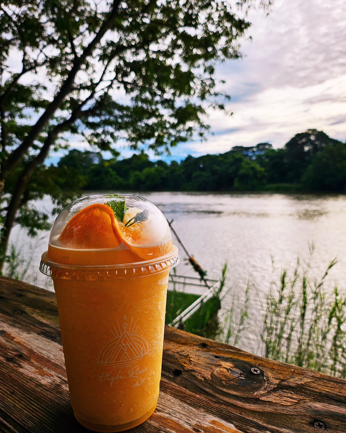 High River Restaurant